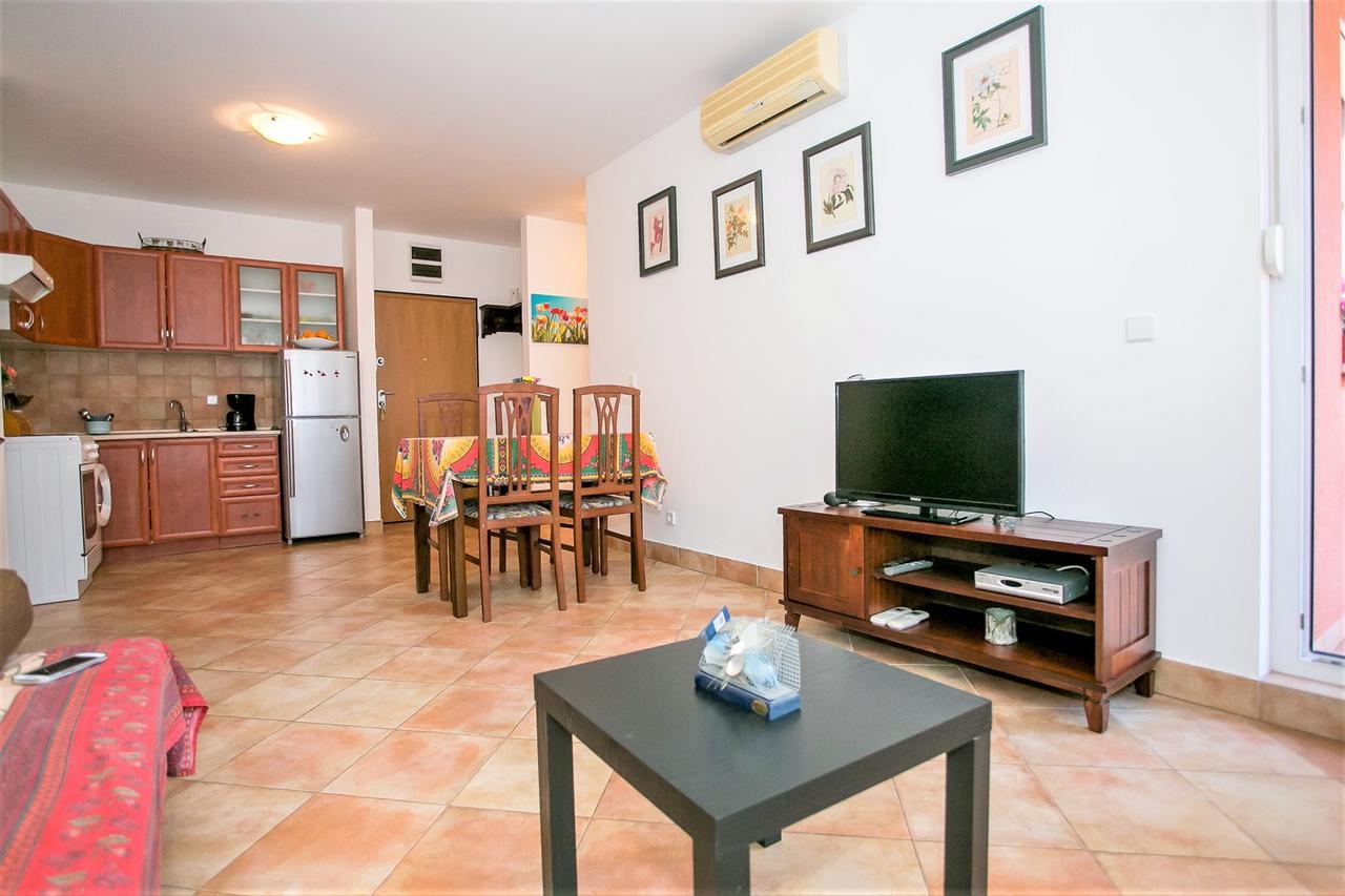 Apartment Morena Новиград Экстерьер фото