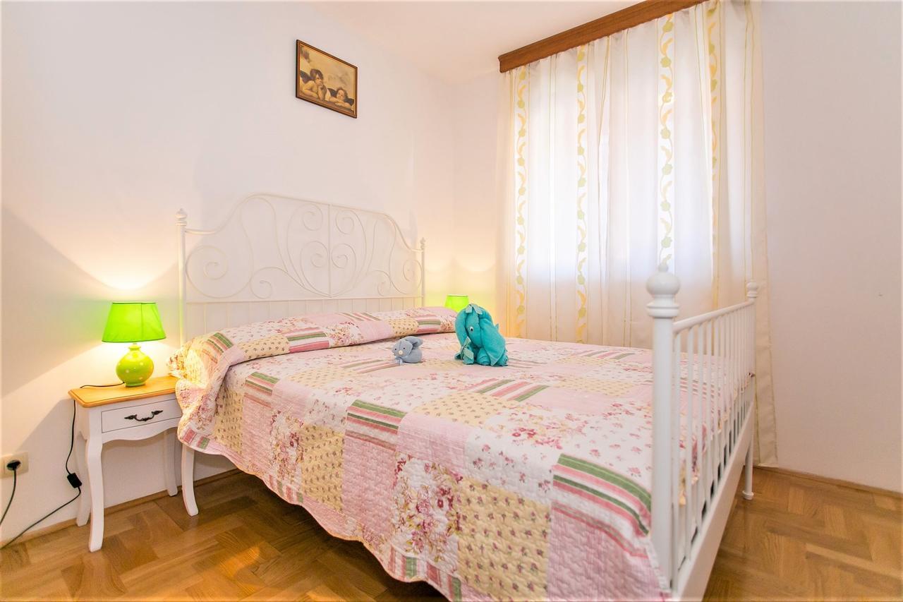 Apartment Morena Новиград Экстерьер фото